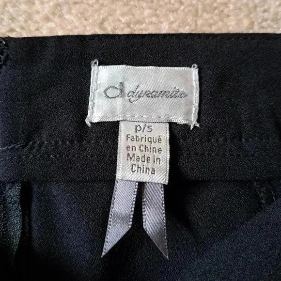 ❤️ Dynamite Black Skirt with Ruffle Size  Small - Picture 3 of 10